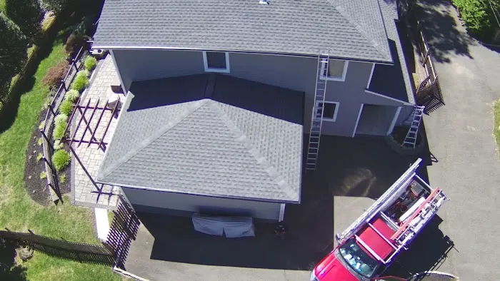 R and G Roofing Picture 10