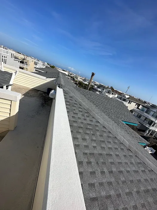 Tritop Roofing and Siding Picture 8