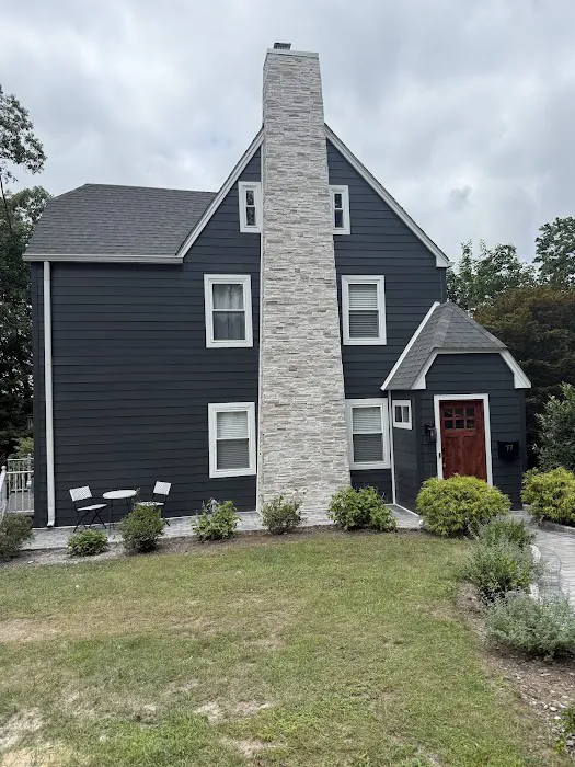 Prestige Works Roofing & Siding Picture 5