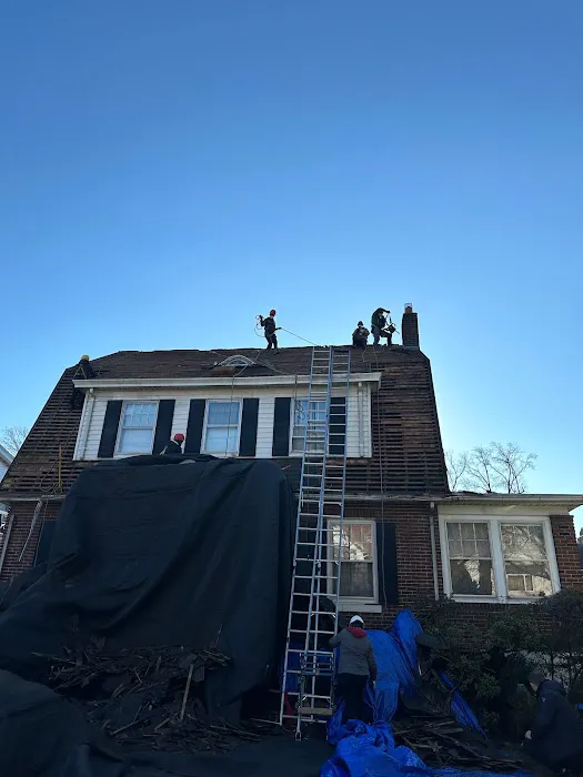 🥇Brian's Roofing Chimney Gutters Skylight Repair Replacement Near Me Westchester County Picture 4