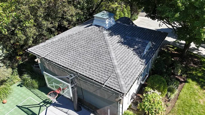 🥇Brian's Roofing Chimney Gutters Skylight Repair Replacement Near Me Westchester County Picture 5