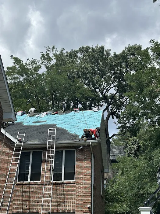 🥇Brian's Roofing Chimney Gutters Skylight Repair Replacement Near Me Westchester County Picture 7