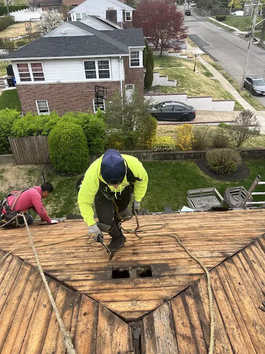 Anthony Roofing & Exteriors Picture 10