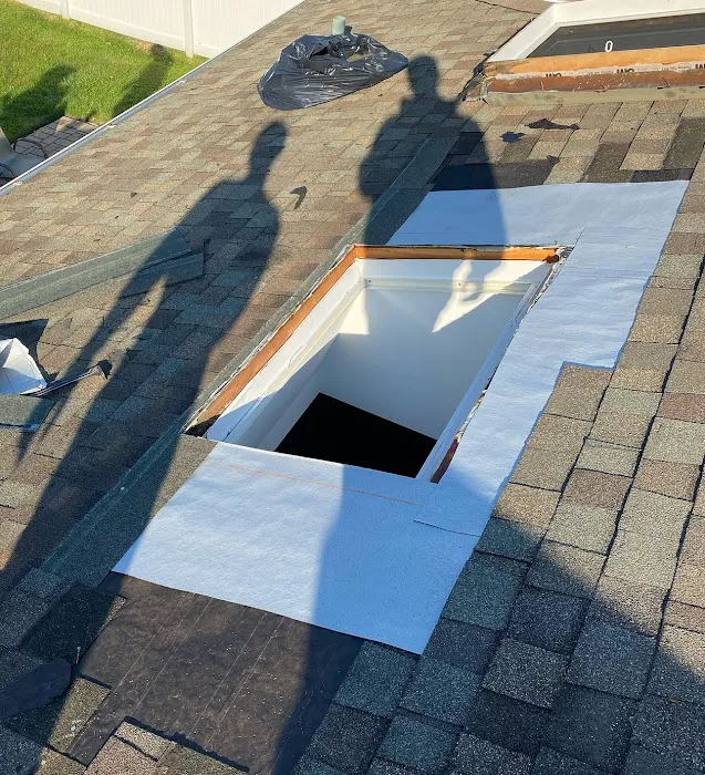 Right Service Skylight Repair and Roof Repair Picture 2