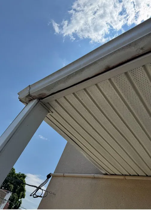 A1 Oasis Construction LLC - Roof Repair and Gutter Services Picture 4