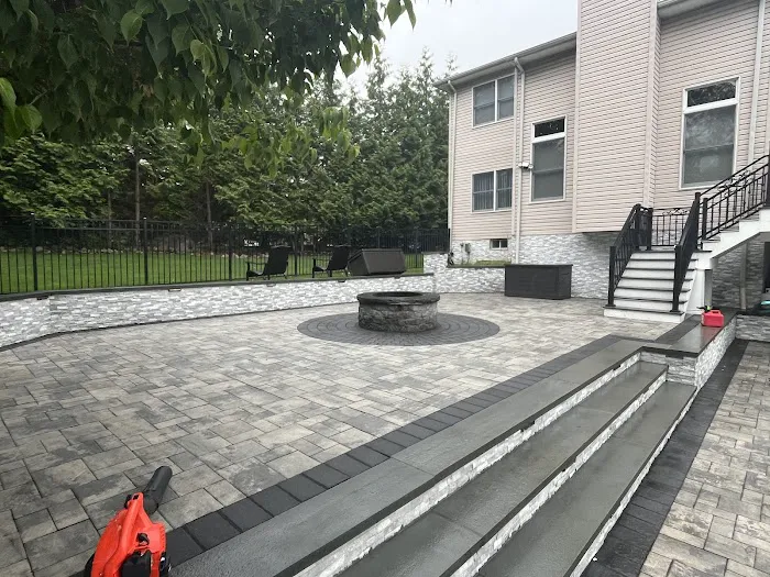 H&M Construction LLC Picture 1