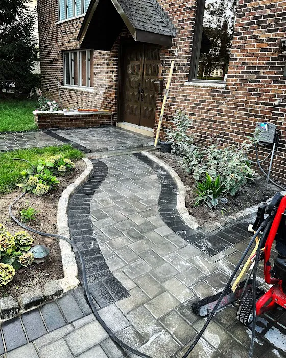 Prominent Roofing & Construction Picture 7