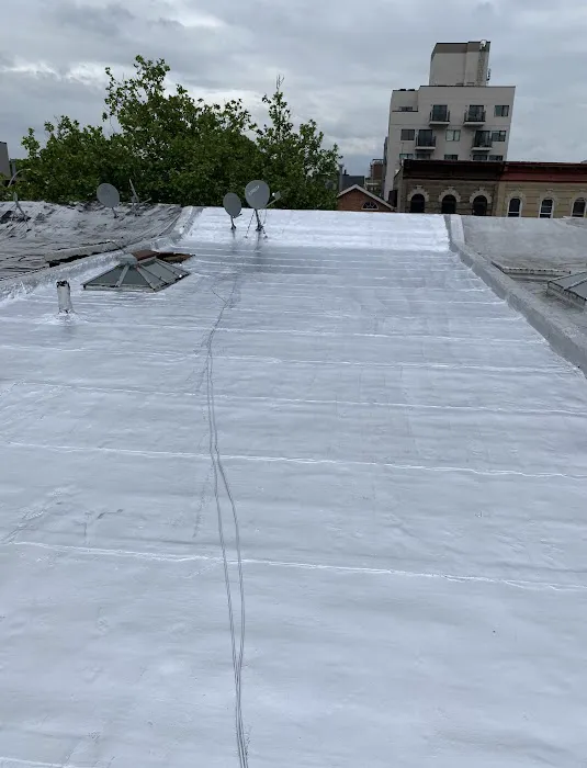 Maximum Roofing LLC Picture 2