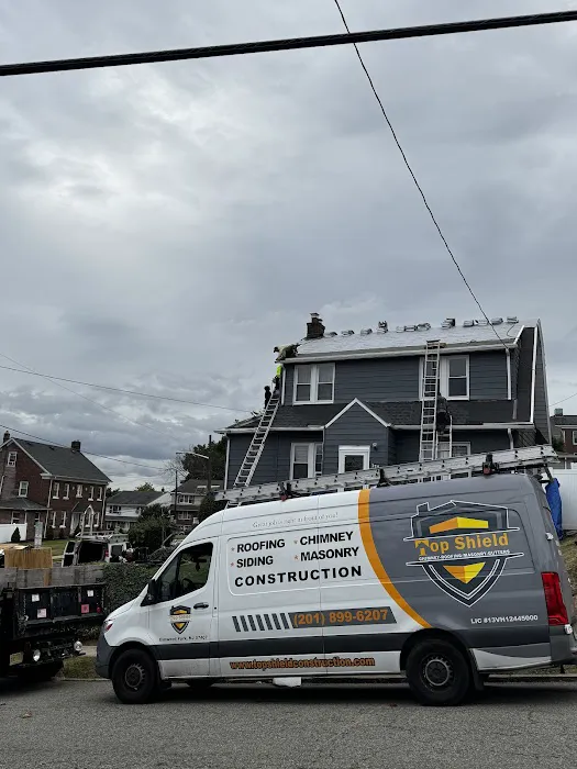 Top Shield Roofing LLC Picture 3