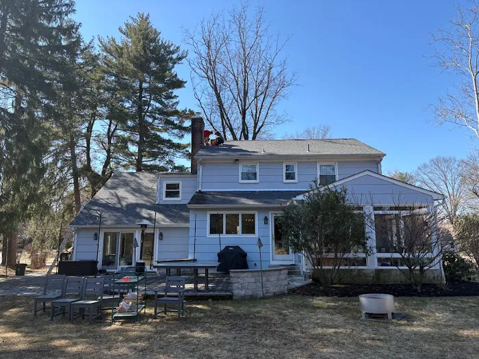 RD Roof repair and Replacement Picture 1