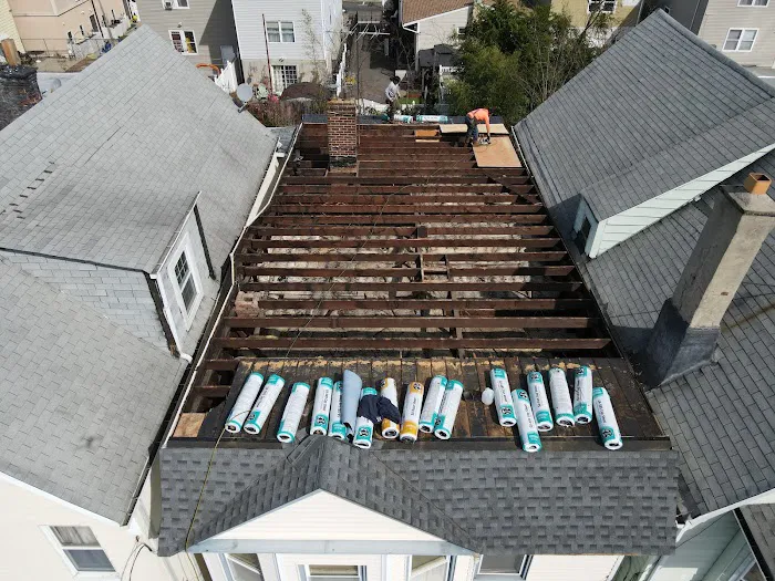 Simple Roofing Picture 3