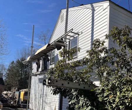 MNT Roofing & Siding