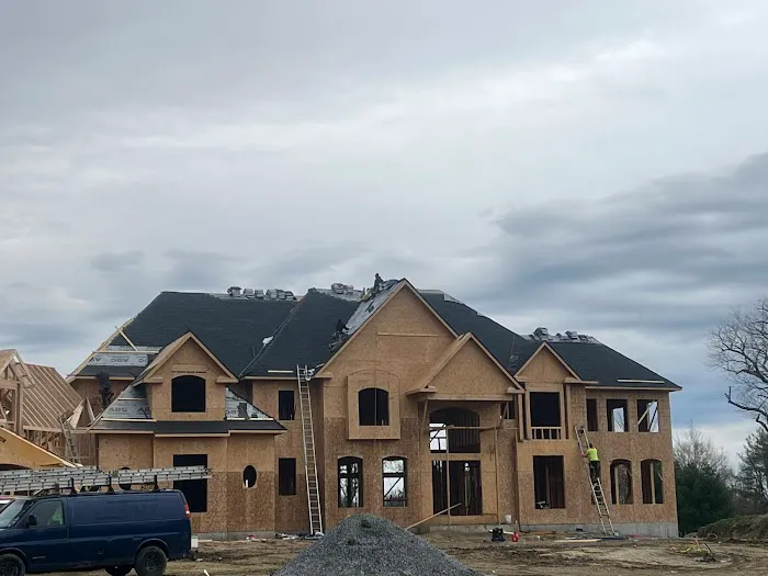 Royale Roofing & Chimney Picture 8