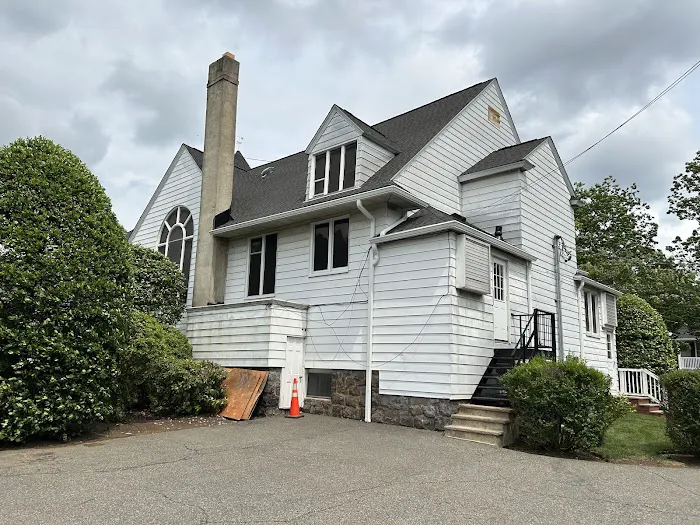 Matute Roofing Inc Picture 1