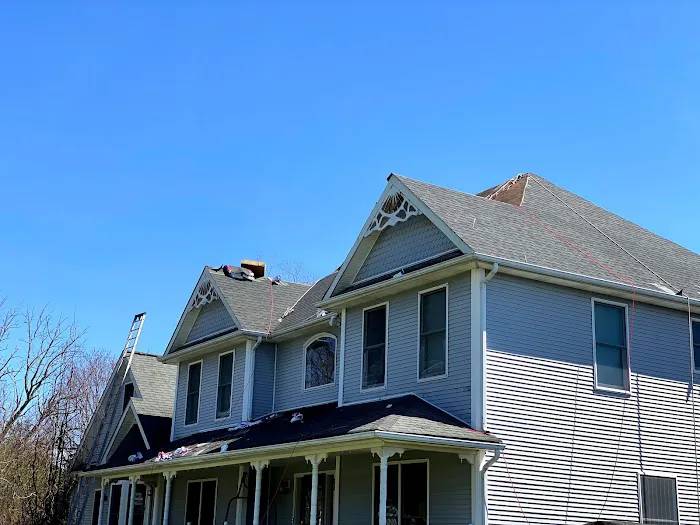 RDC PRO EXTERIORS Picture 3