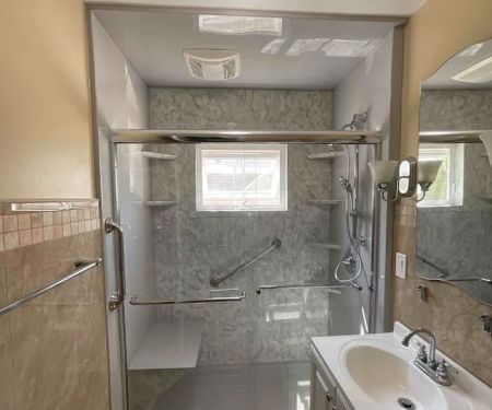 Hernandez & Sons Roofing