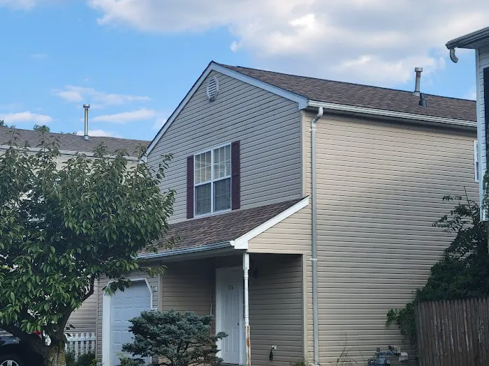 4 Seasons Roofing Company Picture 1