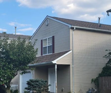 4 Seasons Roofing Company