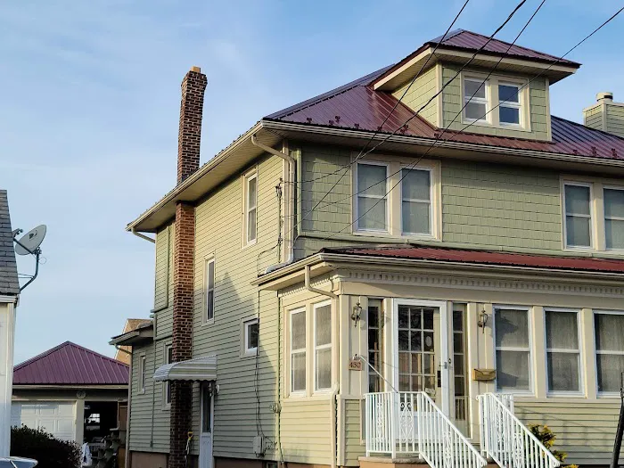 JR's Roofing and Gutters LLC Picture 3