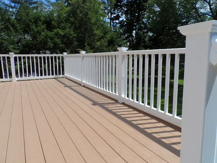 Superior Siding and Roofing Inc Picture 3