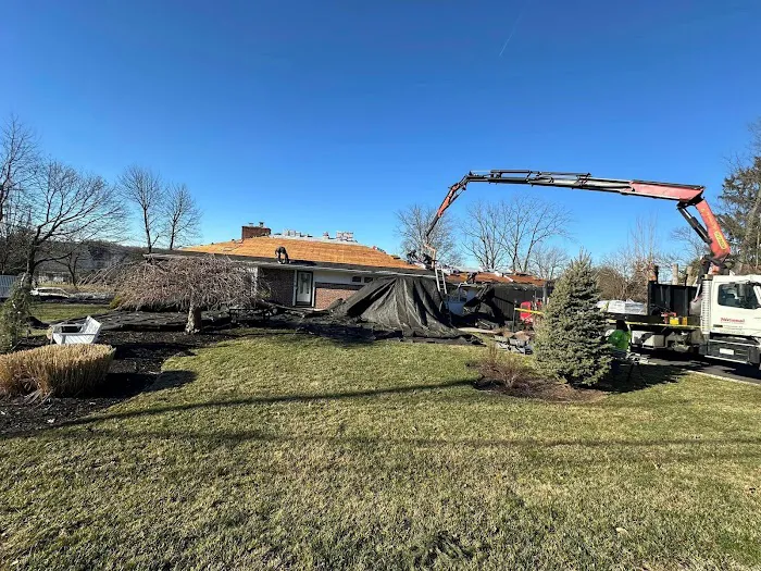 Rivera Roofing & Remodeling LLC Picture 7