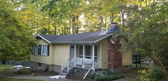 Perry's Roofing Picture 1