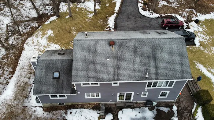 Perry's Roofing Picture 2