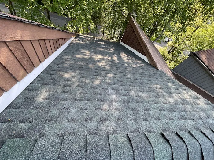 Perry's Roofing Picture 7