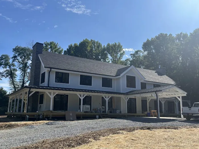 AA & B Builder Picture 9