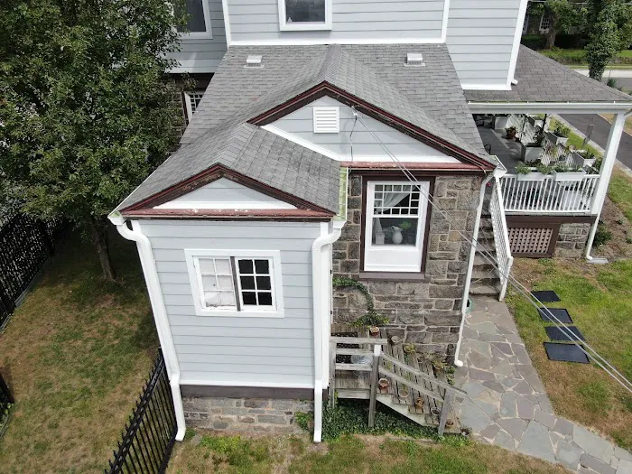 Jackson Windows, Roofing and Siding Installation Picture 5