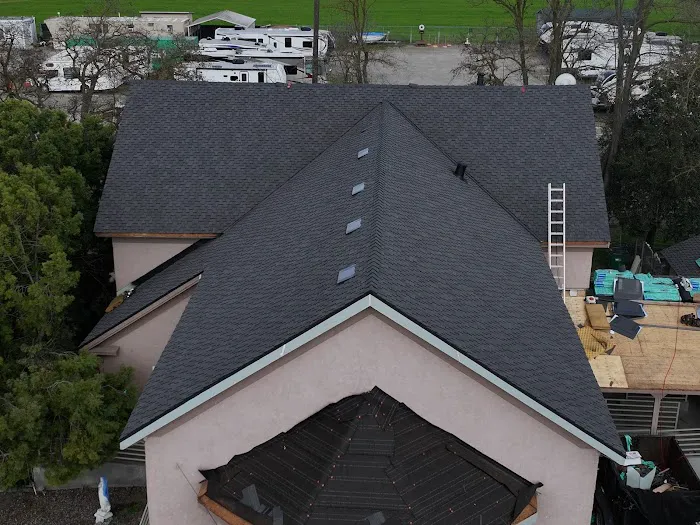 Bautista Roofing Picture 1