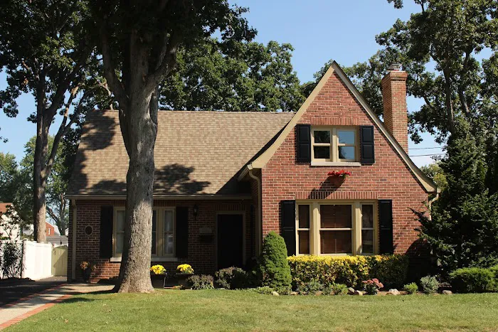 Four Seasons Roofing & Exteriors Picture 9