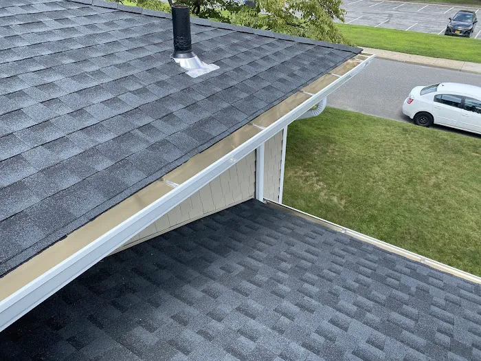 D & S Roofing Corp Picture 3