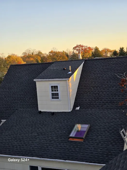 All Island Roofing and Siding LLC Picture 6