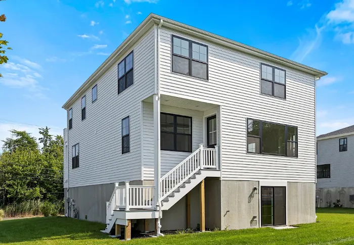 FB Roofing & Siding Picture 7