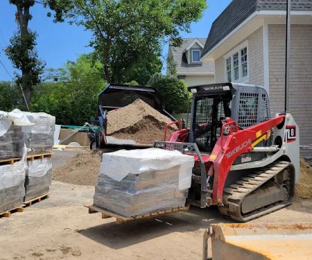 Pyramid Roofing & Renovations LLC