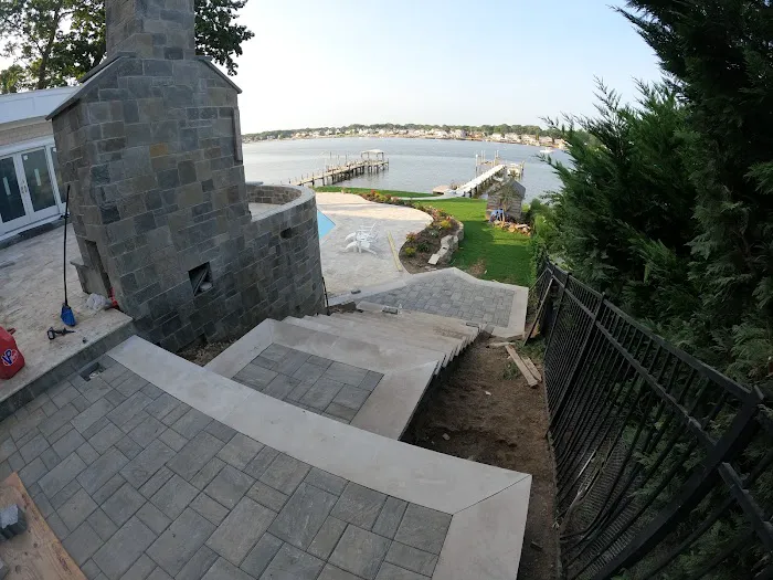 Pyramid Roofing & Renovations LLC Picture 9