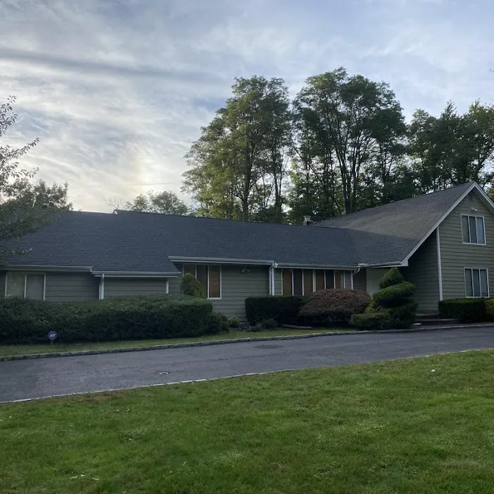 Advanced Roofing Picture 2