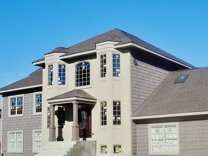 Tony the Roofer Picture 2