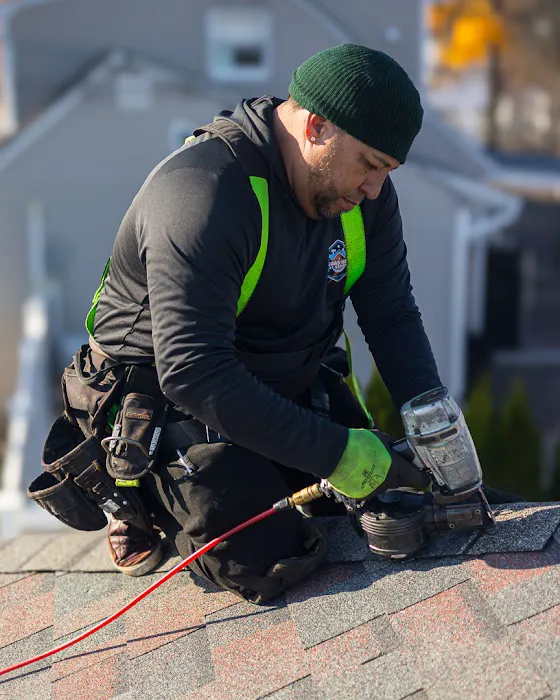 Vanegas Roofing Construction Picture 7