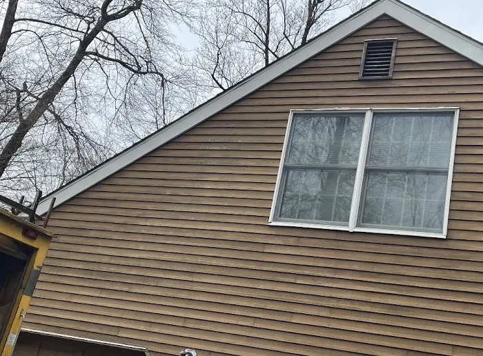 MCA ROOFING CONTRACTORS LLC Picture 4