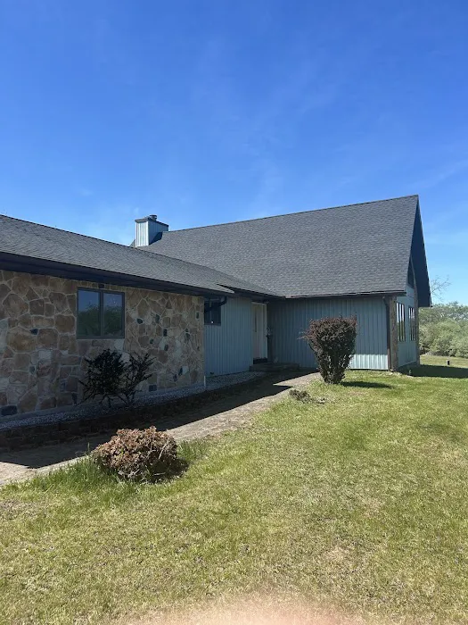 Magic Roofing & siding inc Picture 1