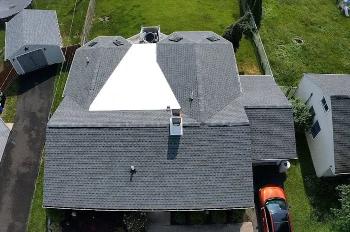 Magic Roofing & siding inc Picture 10