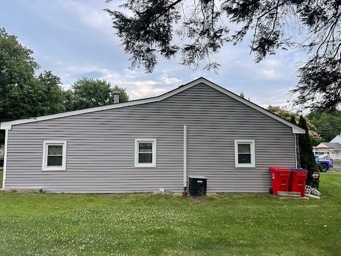 Magic Roofing & siding inc Picture 9