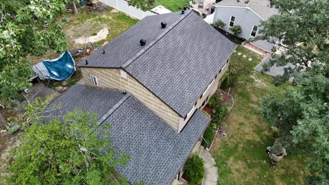 M&R Roofing Picture 2