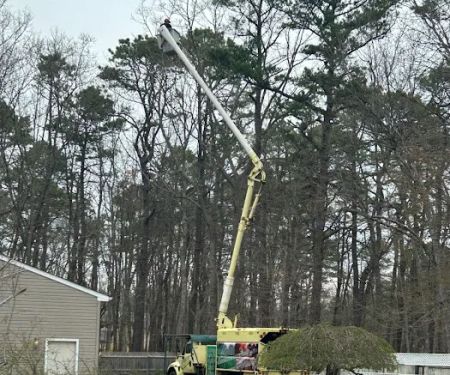 T & R Construction Services
