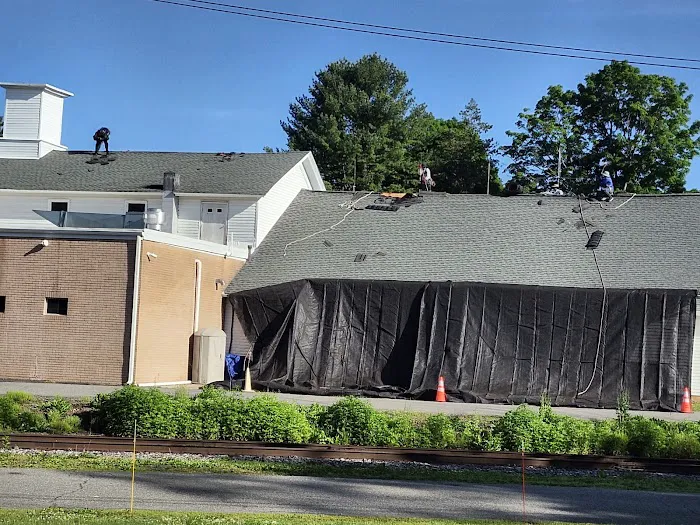 Roff Roofing & Renovations LLC Picture 2