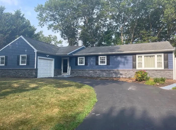 Selective Homes Roofing & Siding Picture 9