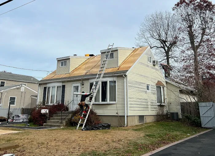 SafePro Roofing & Chimney Picture 4