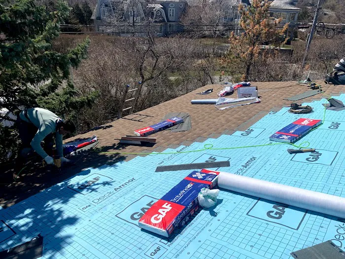 Eagle Roofing & Gutters Picture 1